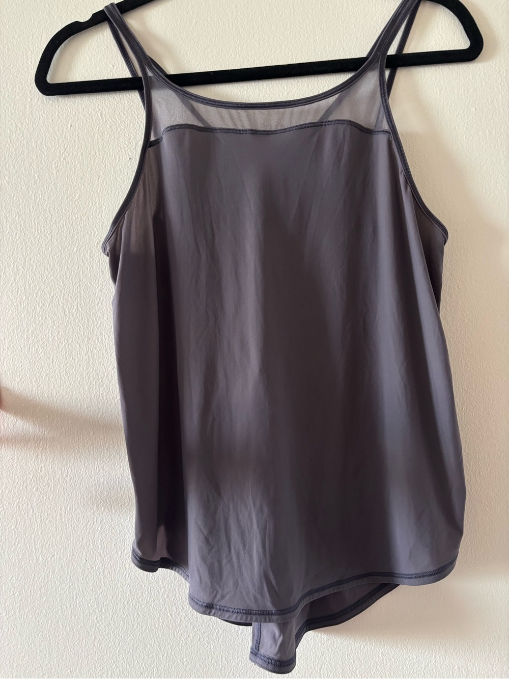 Lululemon top